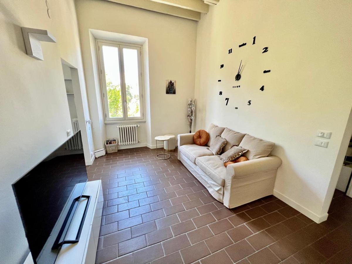 Relax & Design A Pochi Passi Dalla Stazione Florence Ngoại thất bức ảnh